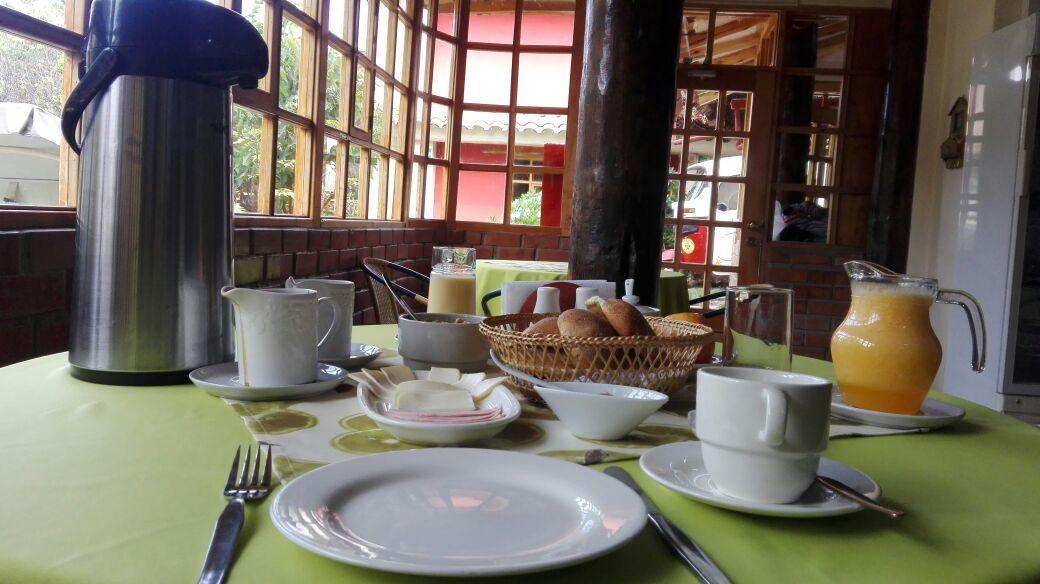 Iorana Urubamba Hotel Exterior photo