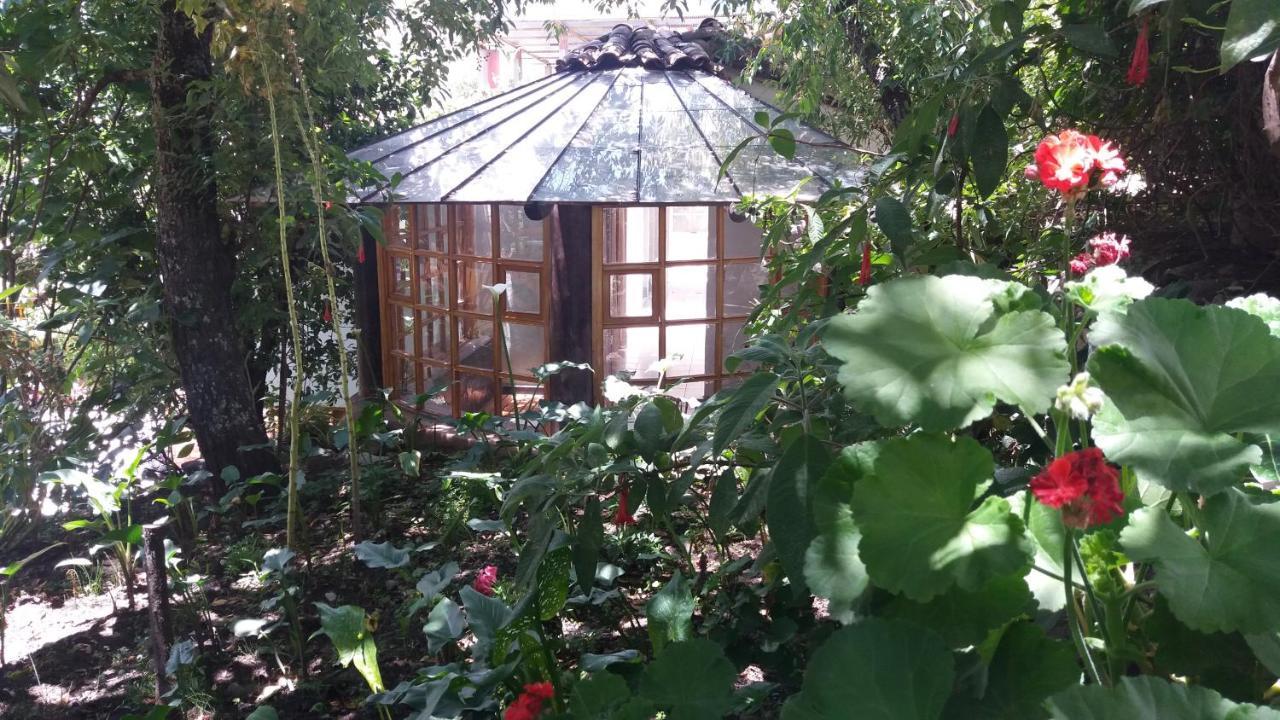 Iorana Urubamba Hotel Exterior photo